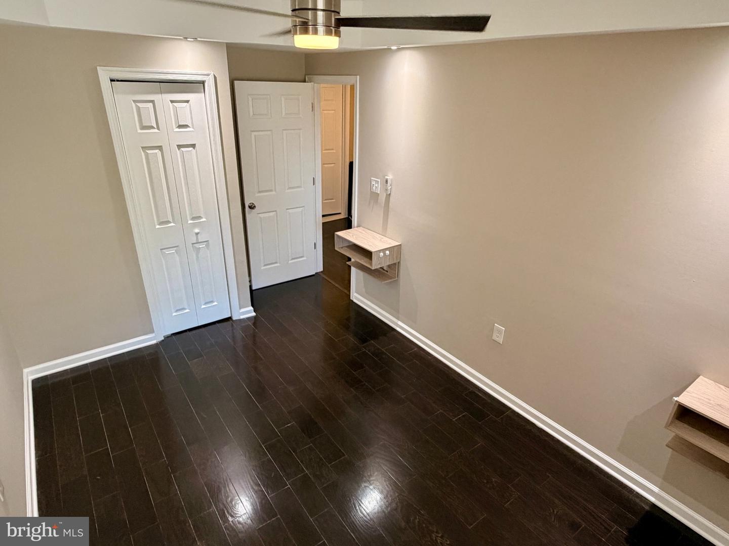 4105 Woodhaven Ave Property Photo 44