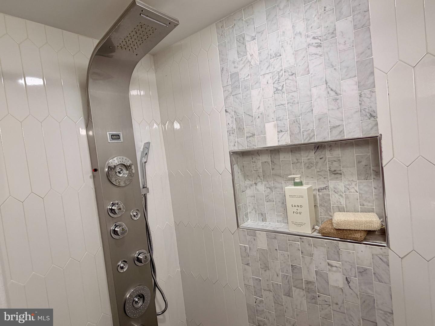 4105 Woodhaven Ave Property Photo 61