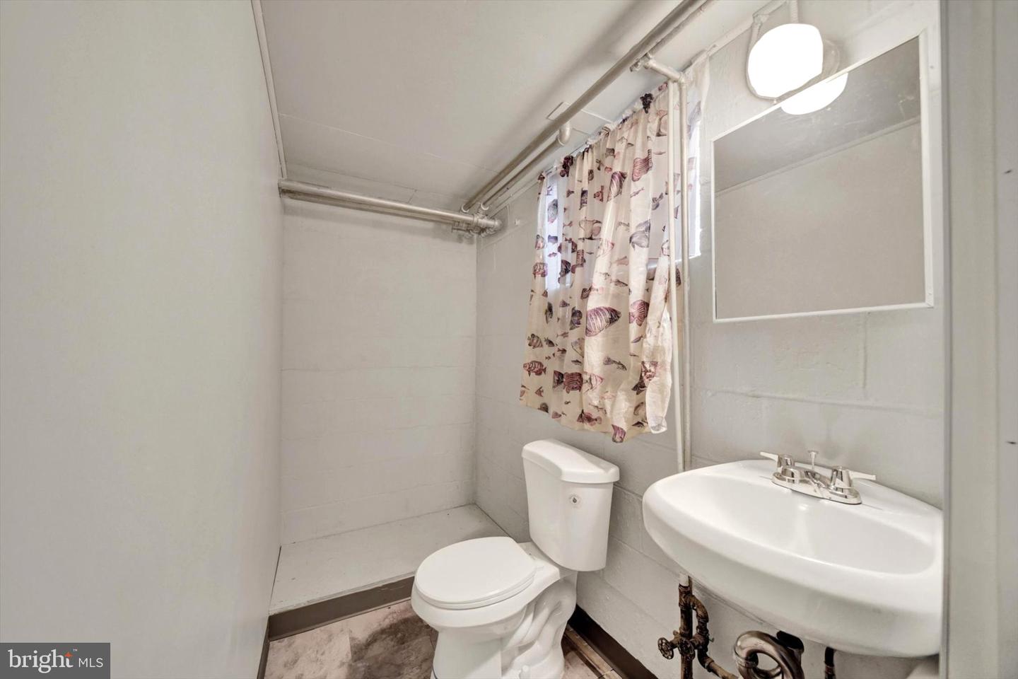 824 Wicklow Rd Property Photo 21