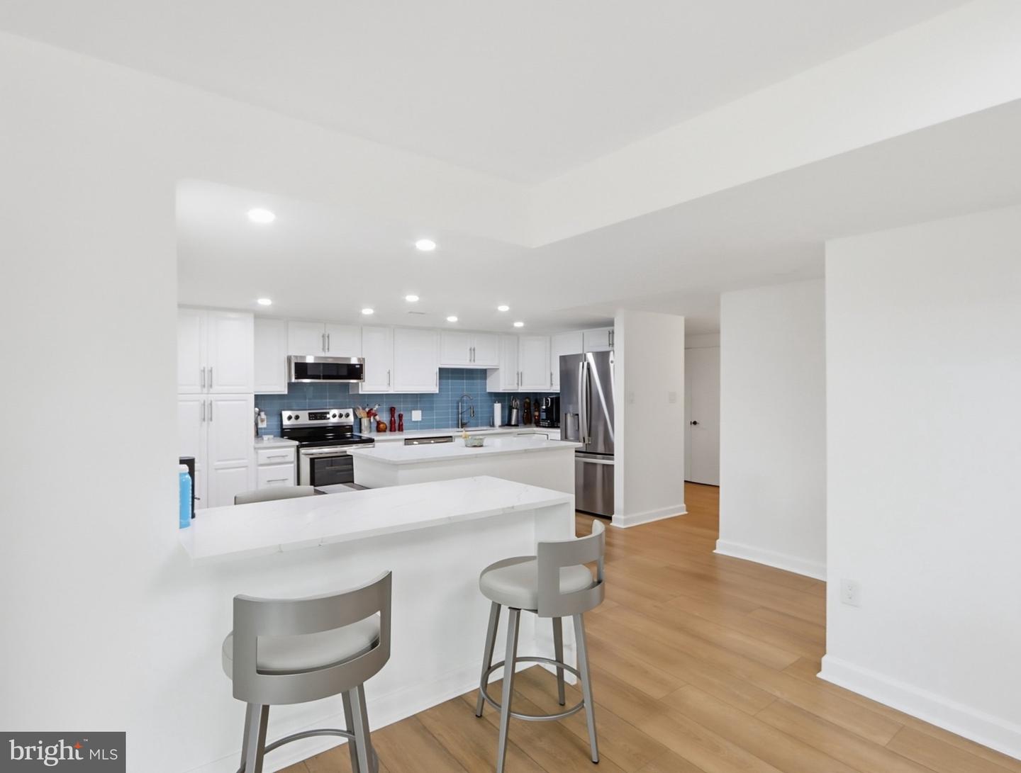1040 Deer Ridge Dr #300 Property Photo 12