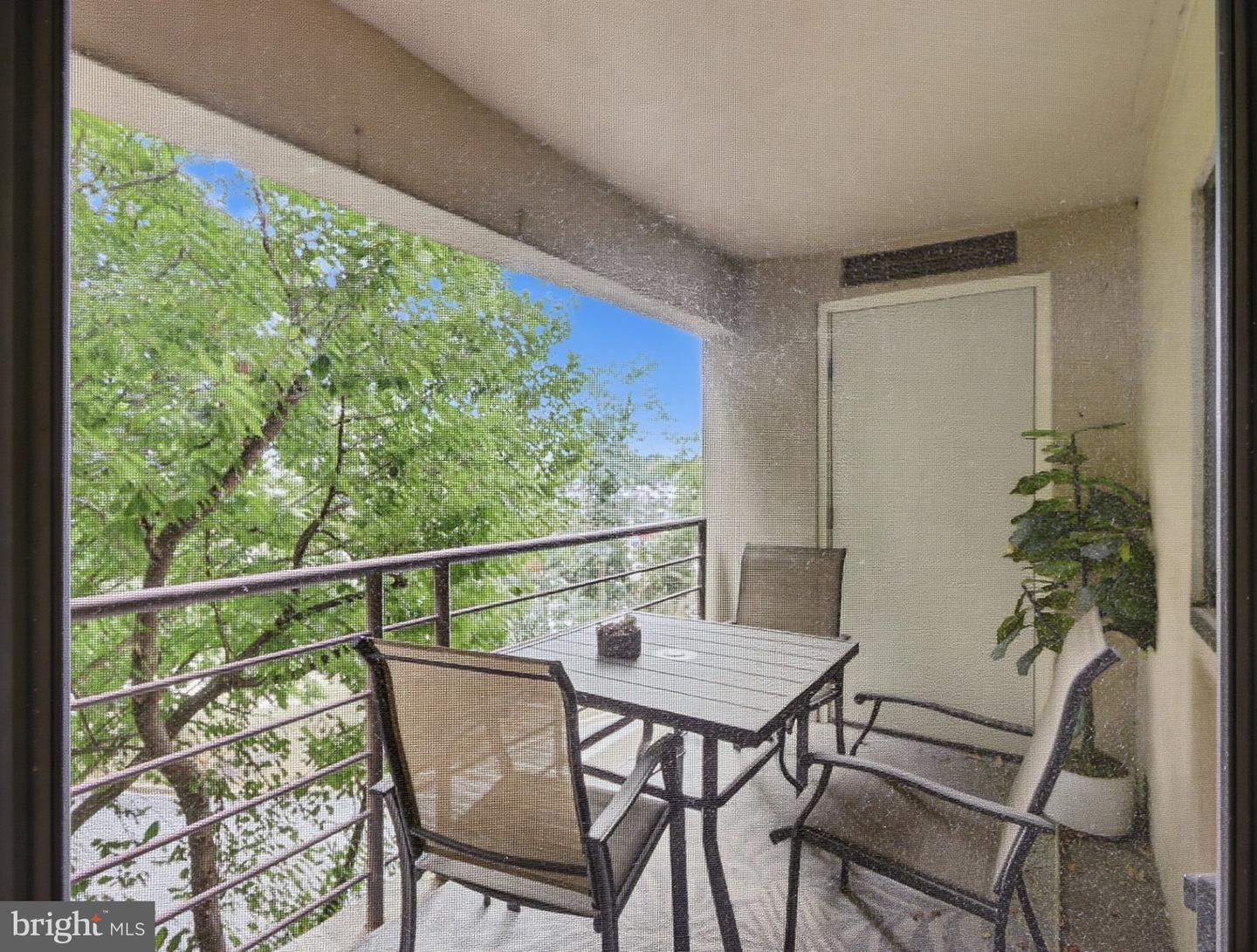 1040 Deer Ridge Dr #300 Property Photo 19