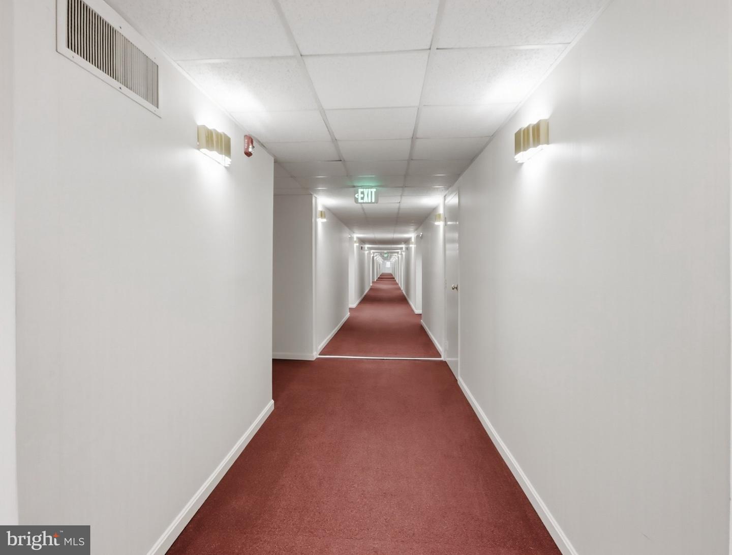 1040 Deer Ridge Dr #300 Property Photo 35