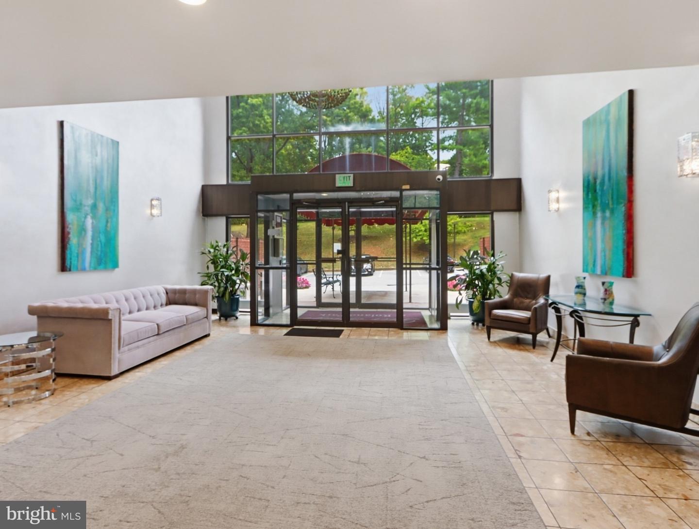 1040 Deer Ridge Dr #300 Property Photo 38