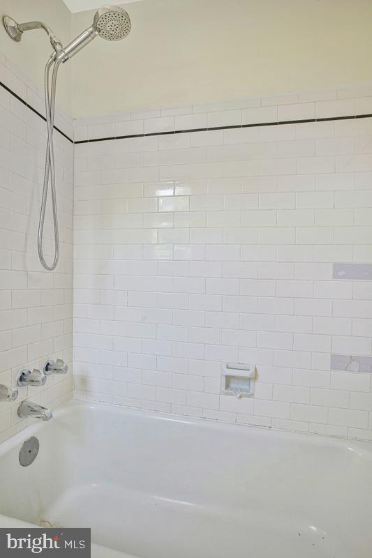 3221 Evergreen Ave Property Photo 27