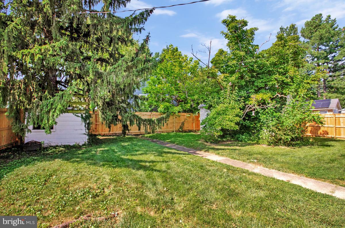 3221 Evergreen Ave Property Photo 38
