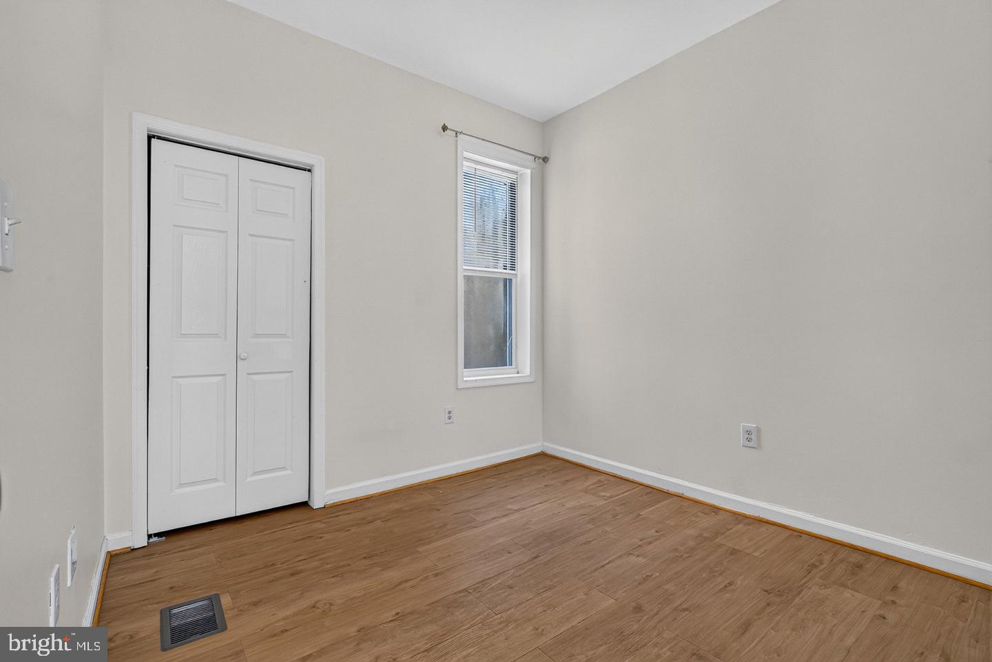 1719 Ruxton Ave Property Photo 18