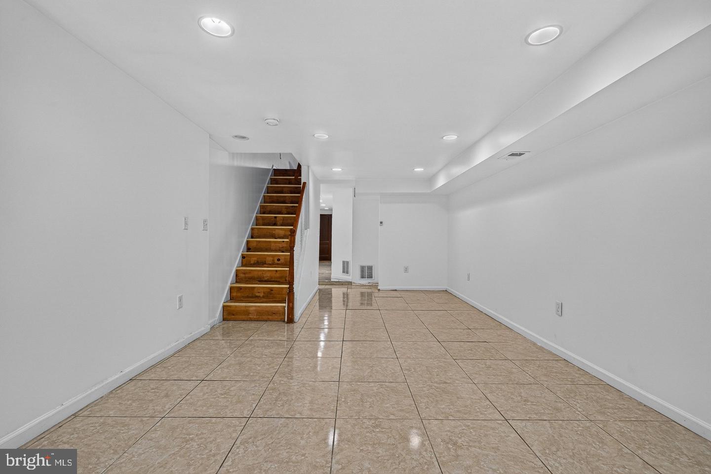 1719 Ruxton Ave Property Photo 26