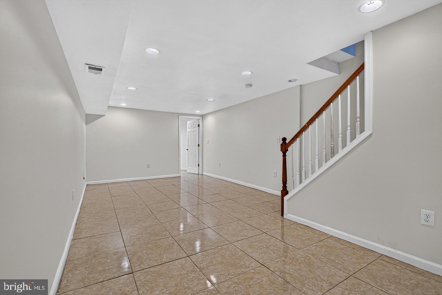 1719 Ruxton Ave Property Photo 27