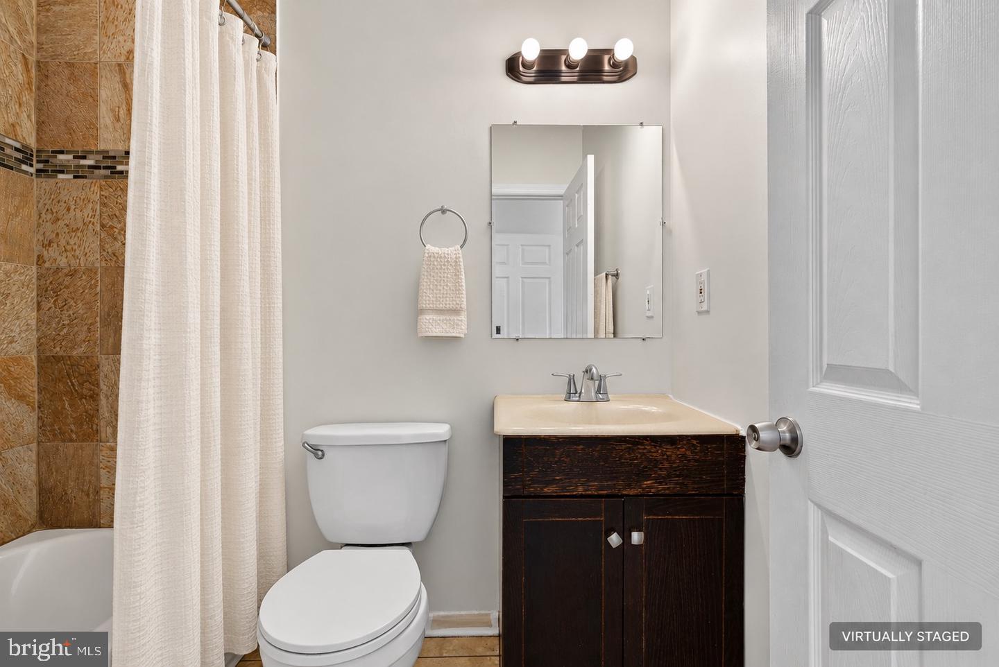 1719 Ruxton Ave Property Photo 35