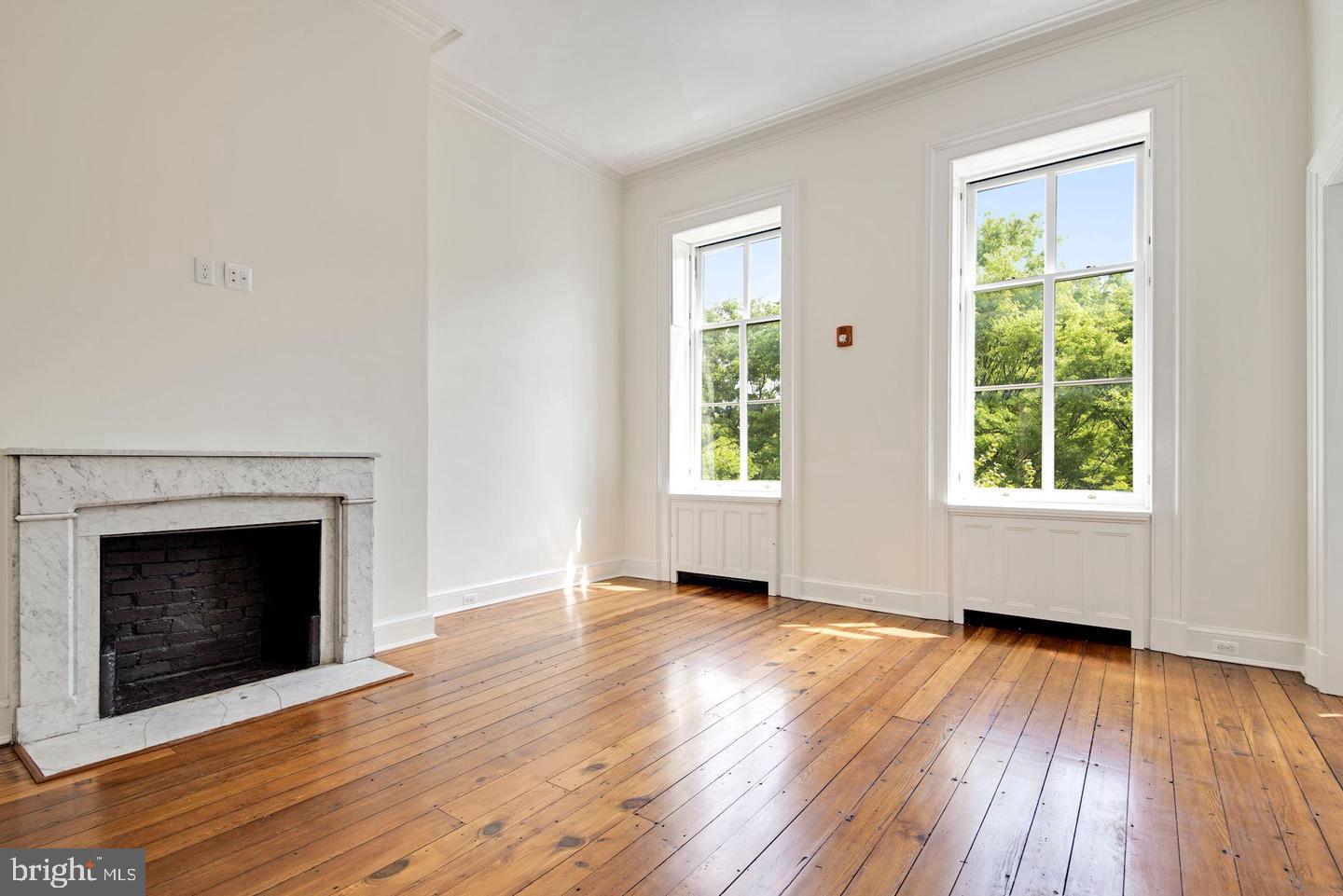 18 E Mount Vernon Pl #3 Property Photo 18