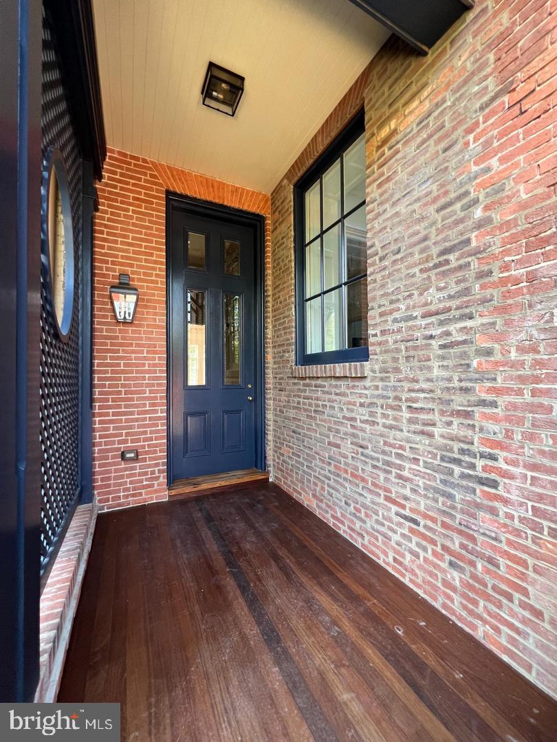 18 E Mount Vernon Pl #3 Property Photo 27