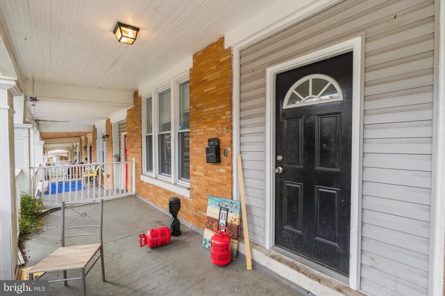 518 Rose Hill Ter Property Photo 2