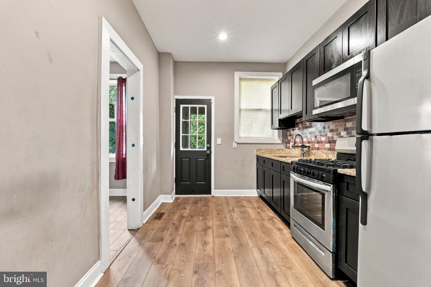 518 Rose Hill Ter Property Photo 10