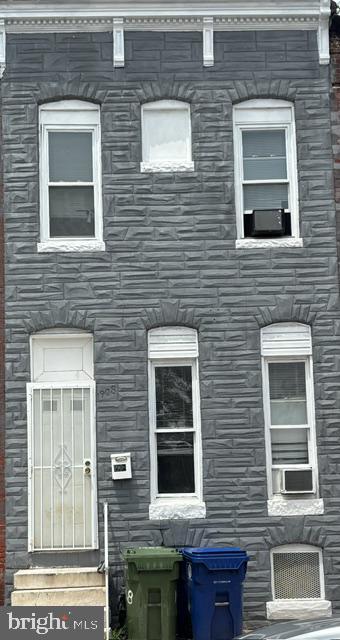 1908 WALBROOK AVE Property Photo 1