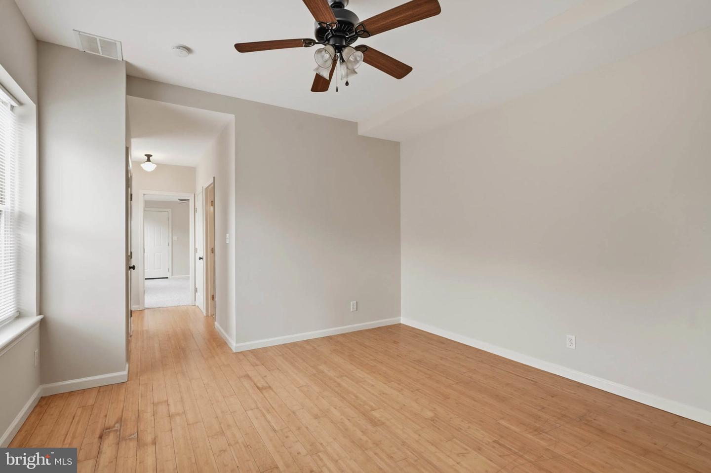 1301 Washington Blvd #b Property Photo 6