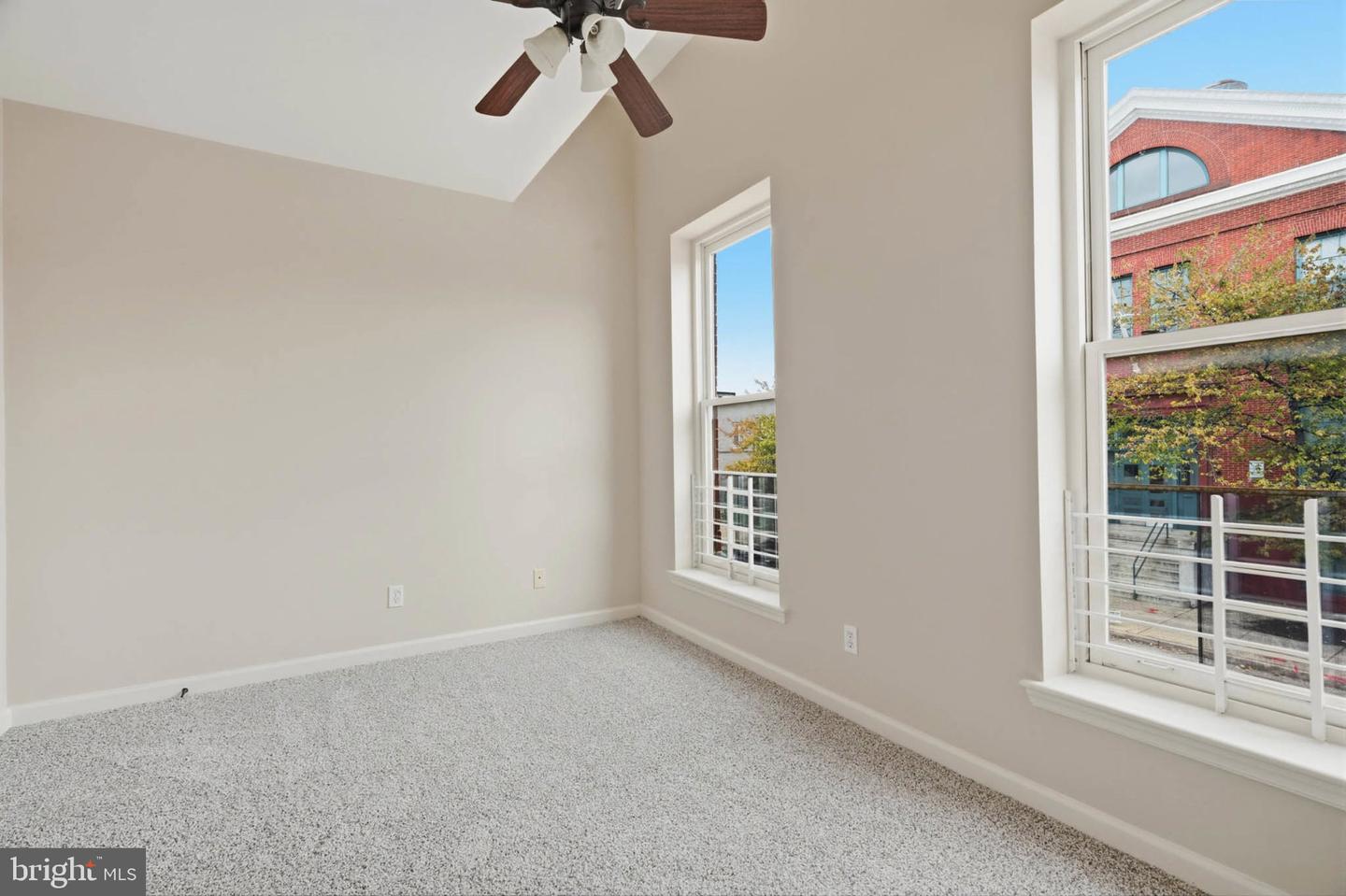 1301 Washington Blvd #b Property Photo 10