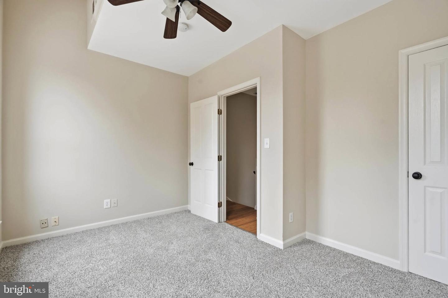 1301 Washington Blvd #b Property Photo 12