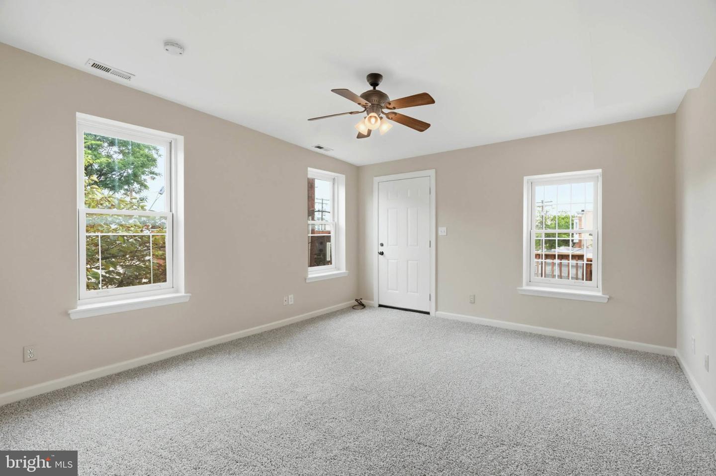 1301 Washington Blvd #b Property Photo 14