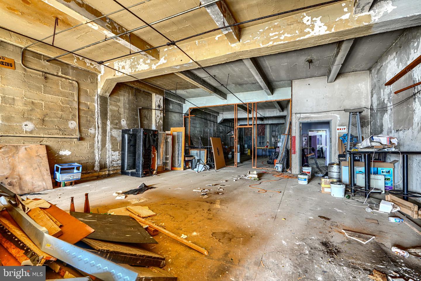 414-416 E Baltimore St Property Photo 21