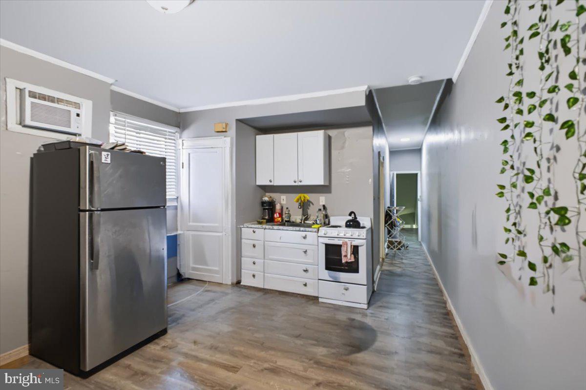 2908 N Calvert St Property Photo 37