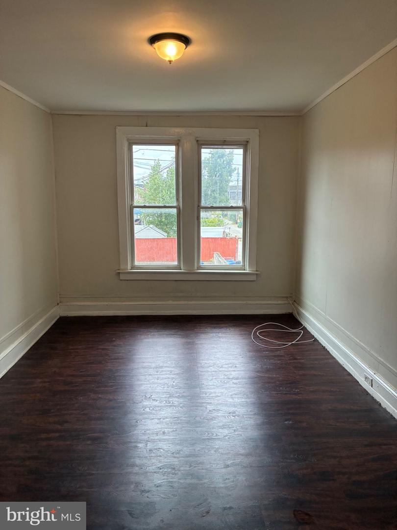 4806 Reisterstown Rd Property Photo 5