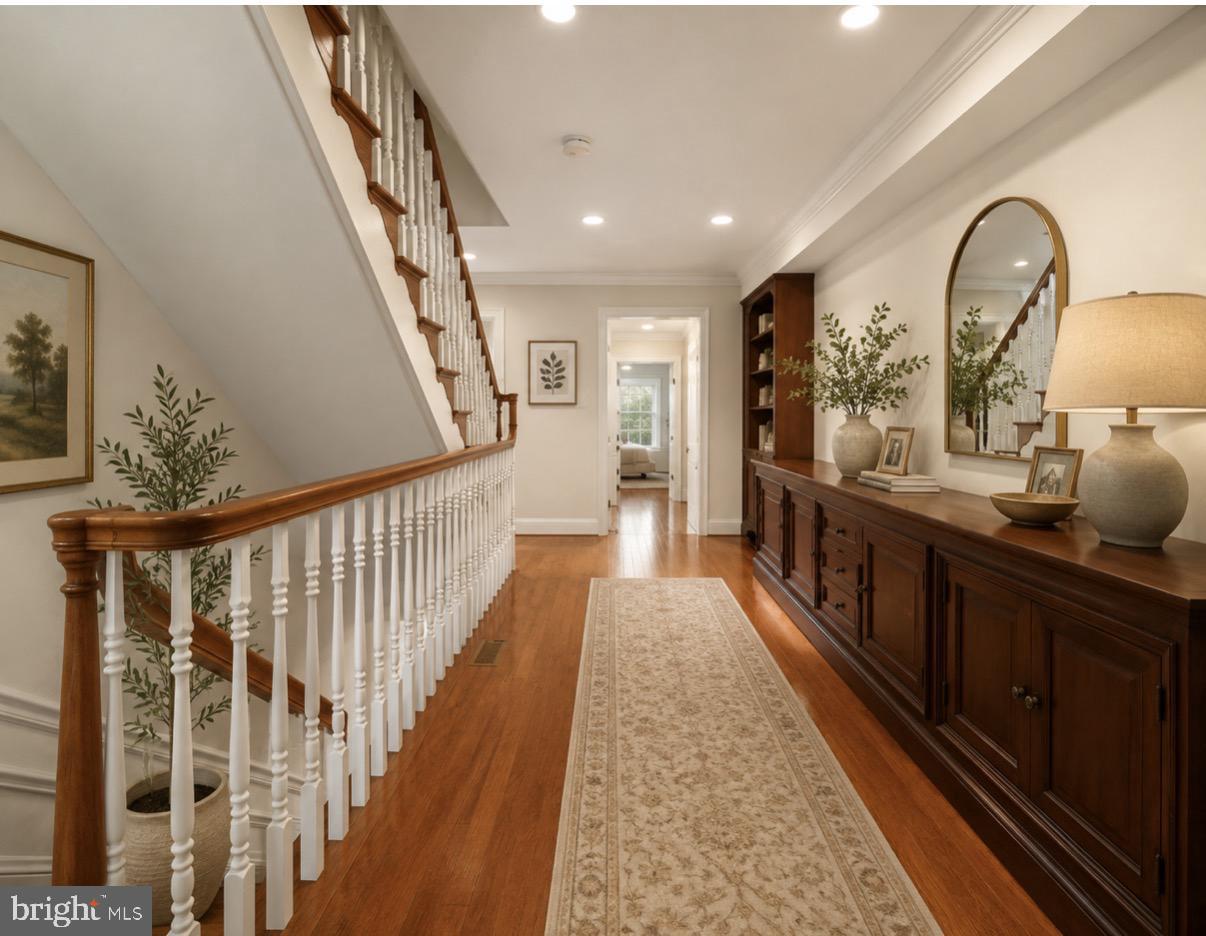 1933 Fleet St Property Photo 6