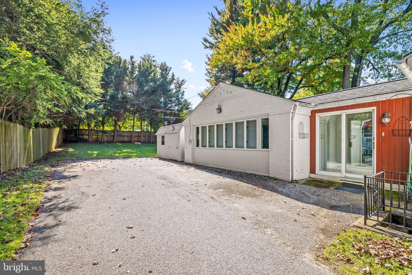 5907 Charlesmead Rd Property Photo 45