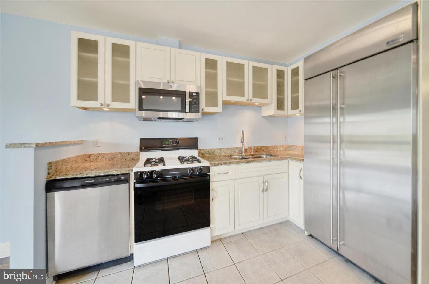 7 Cross Keys Rd #e Property Photo 9