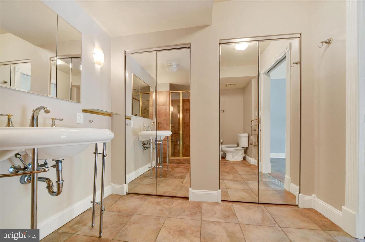 7 Cross Keys Rd #e Property Photo 18