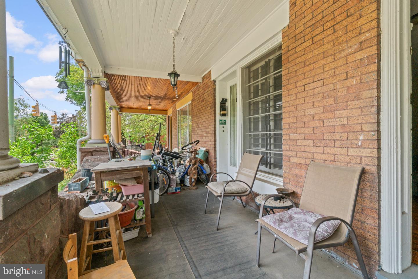 2702 N Calvert St Property Photo 3