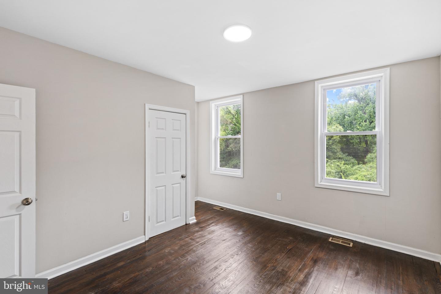222 N Hilton St Property Photo 17