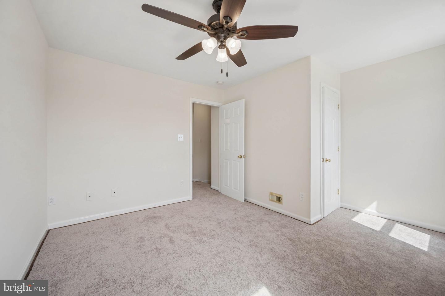 3706 Lyndale Ave Property Photo 18