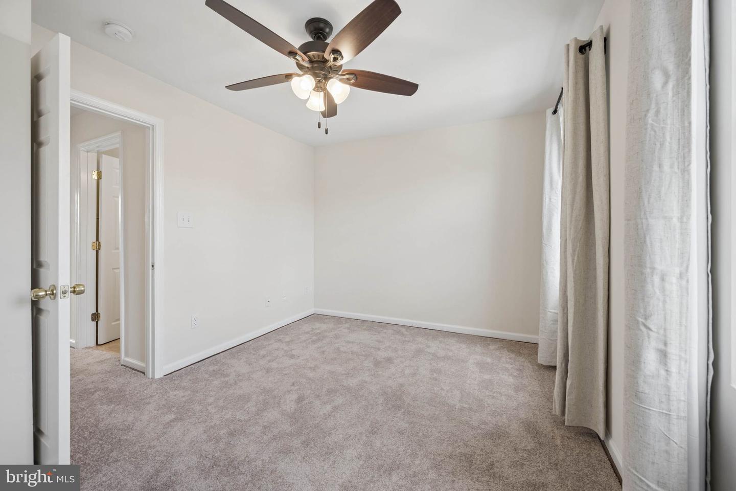 3706 Lyndale Ave Property Photo 23
