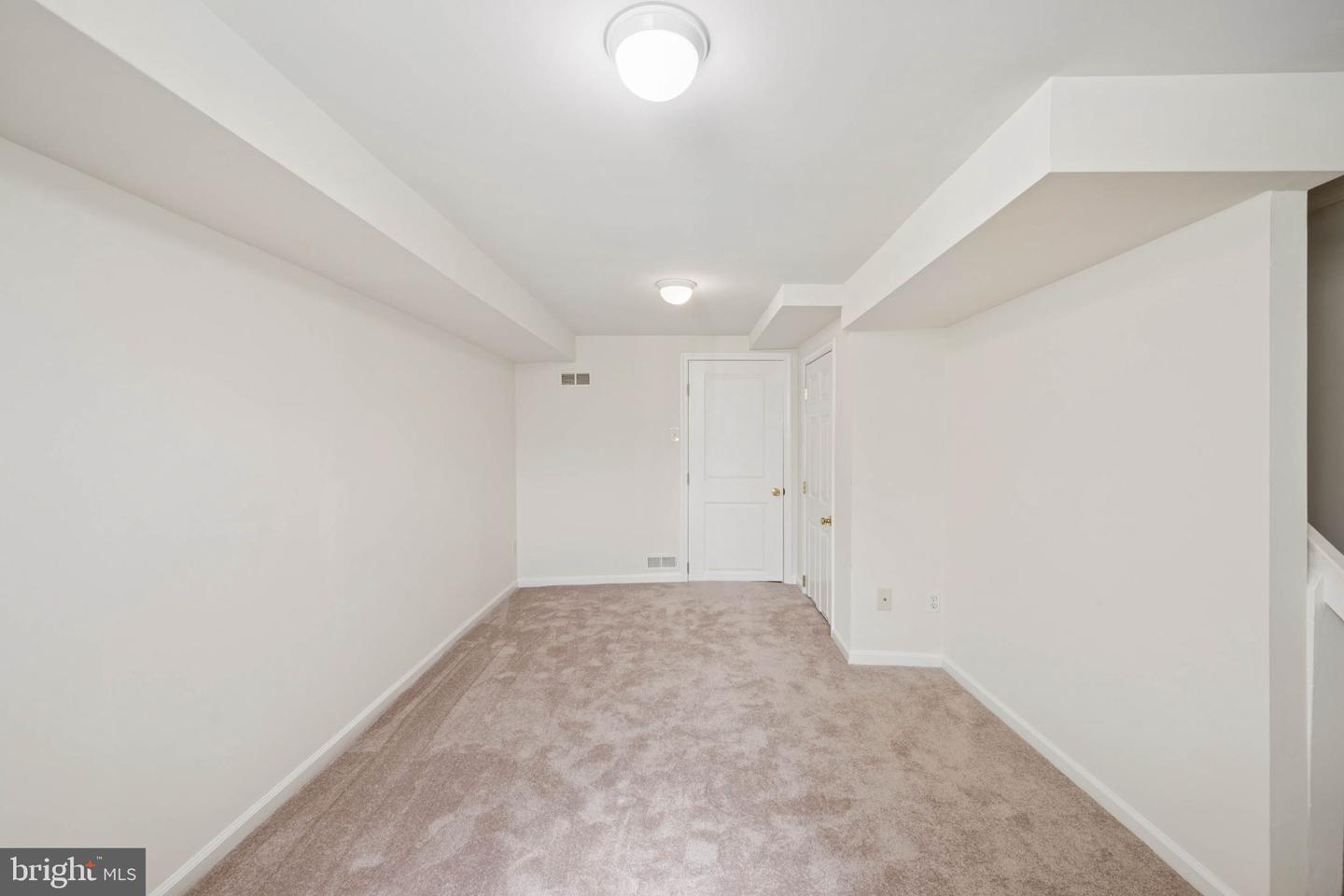 3706 Lyndale Ave Property Photo 31