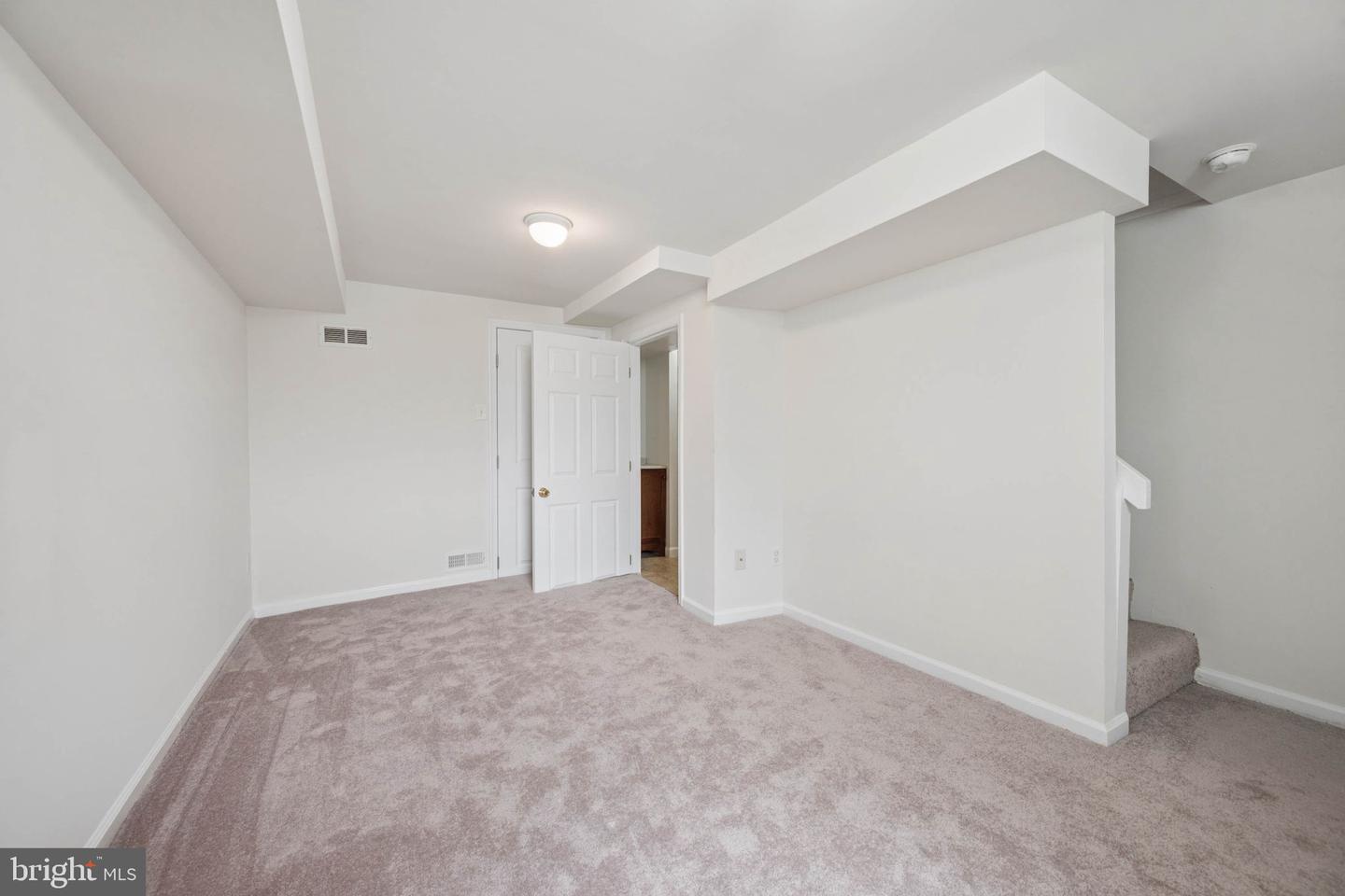 3706 Lyndale Ave Property Photo 34