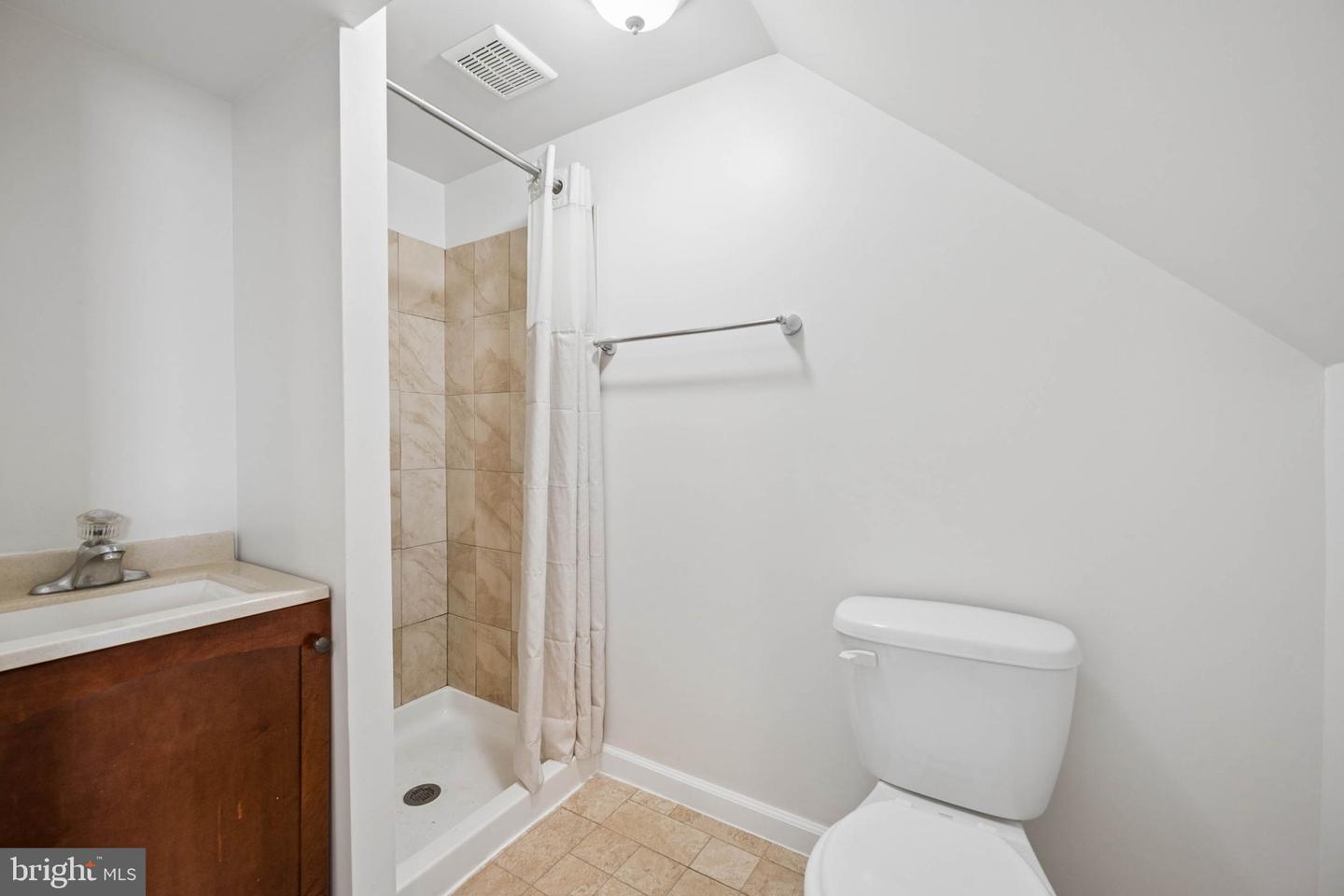 3706 Lyndale Ave Property Photo 35