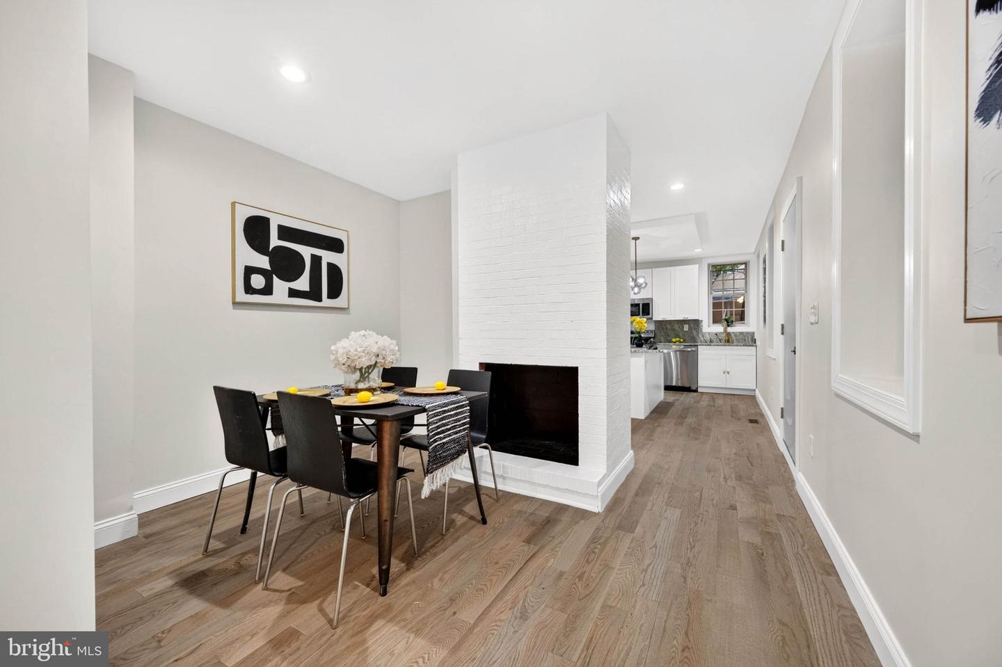 1628 Hollins St Property Photo 17