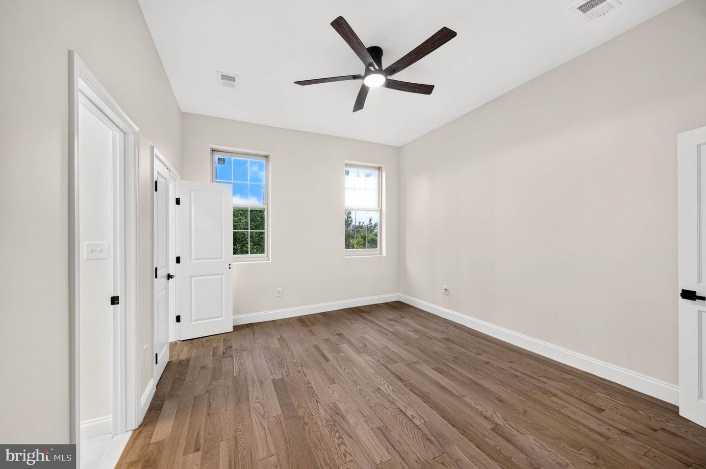 1628 Hollins St Property Photo 34