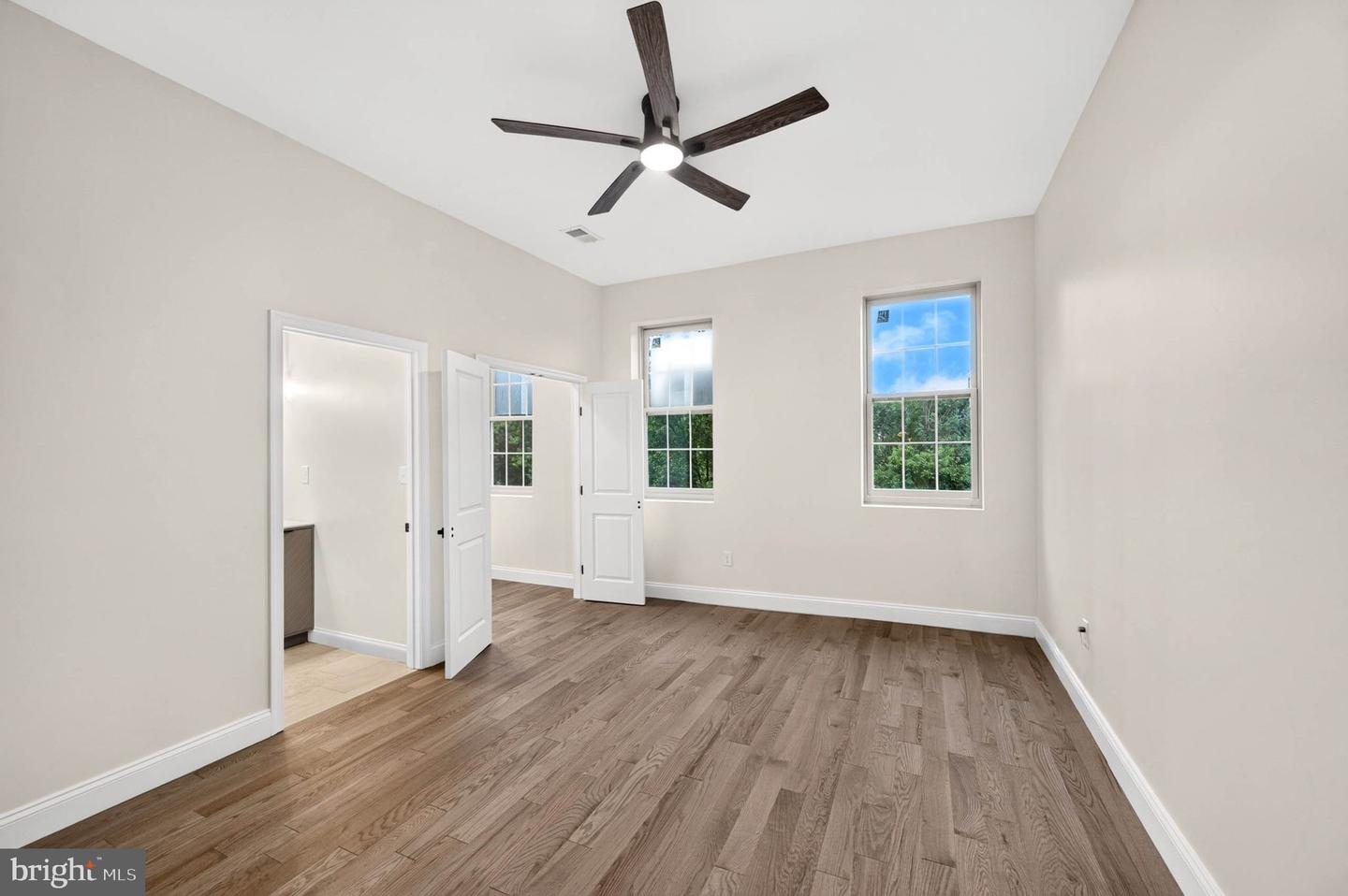 1628 Hollins St Property Photo 37