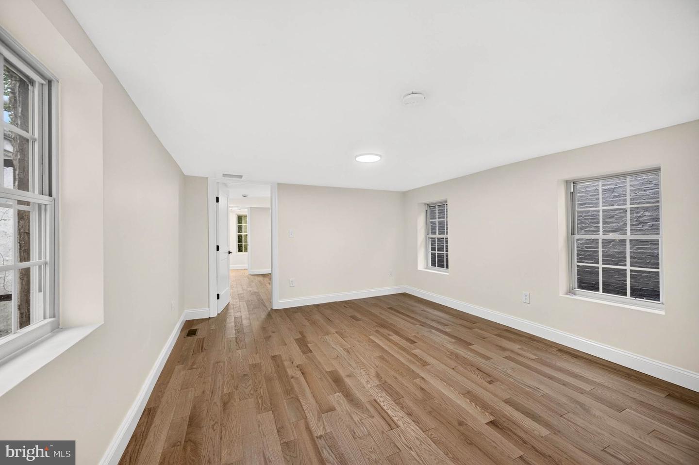 1628 Hollins St Property Photo 38