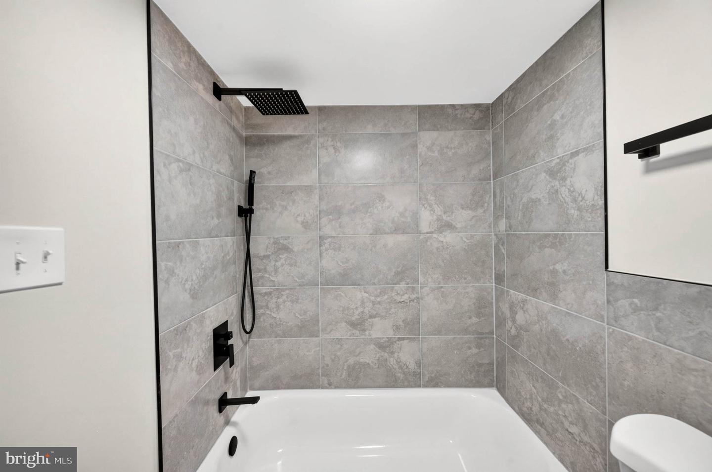 1628 Hollins St Property Photo 42