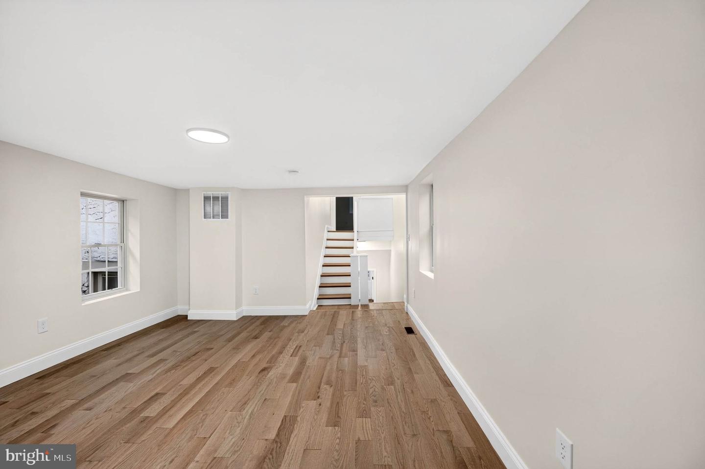 1628 Hollins St Property Photo 44