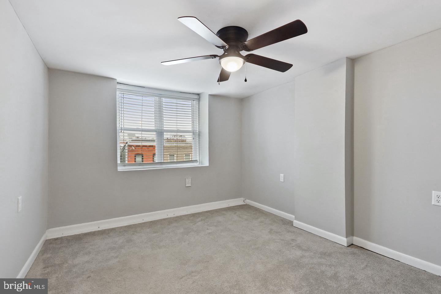 1335 Andre St Property Photo 17