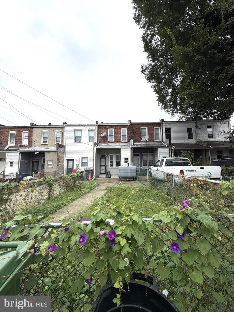 2007 W Saratoga St Property Photo 21