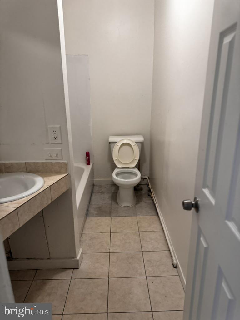 133 N Glover St Property Photo 11