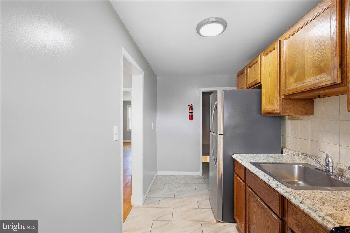 3725 Elmley Ave Property Photo 10