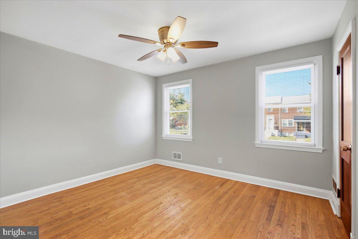 3725 Elmley Ave Property Photo 18