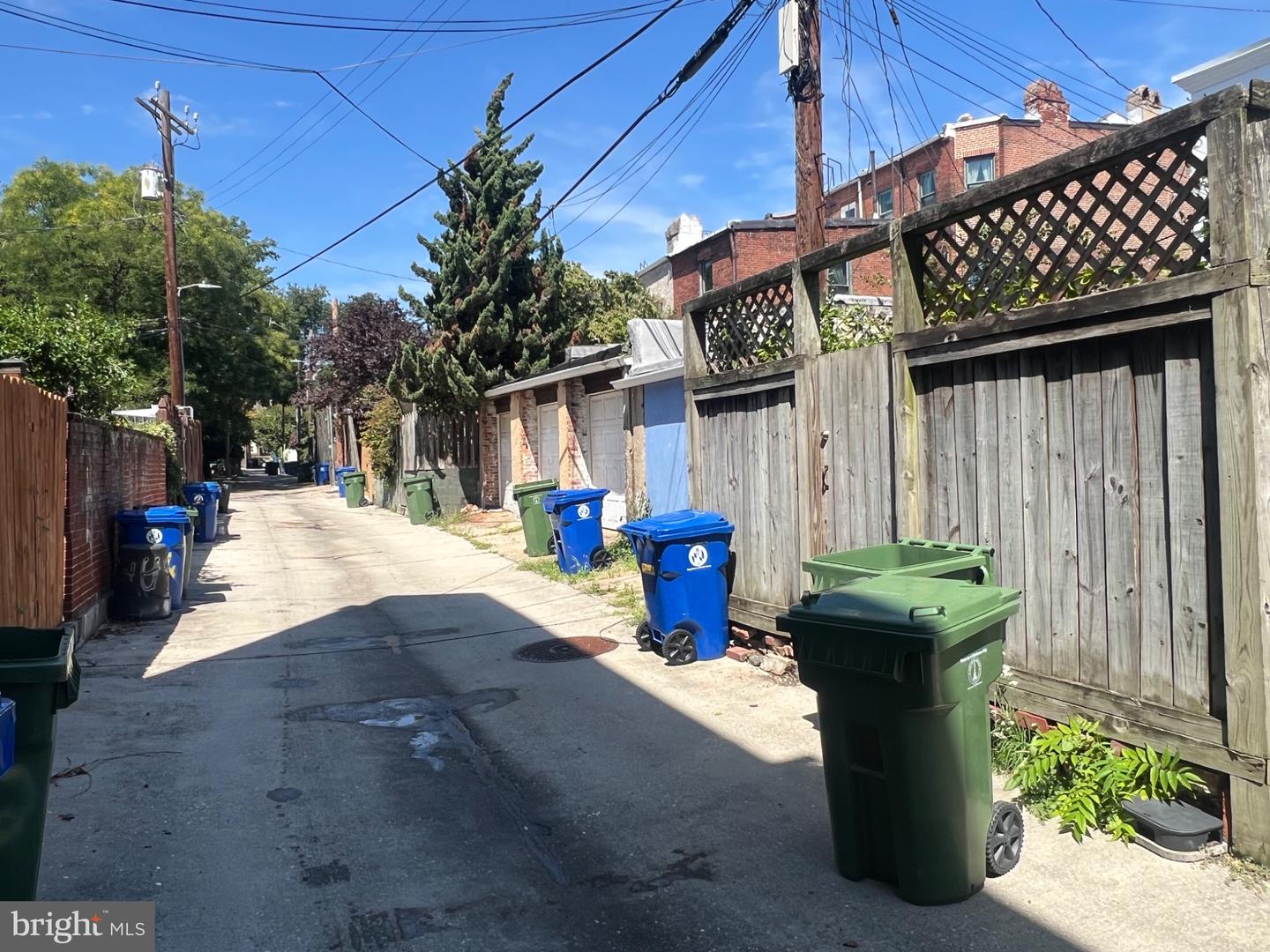 2014 Park Ave Property Photo 3