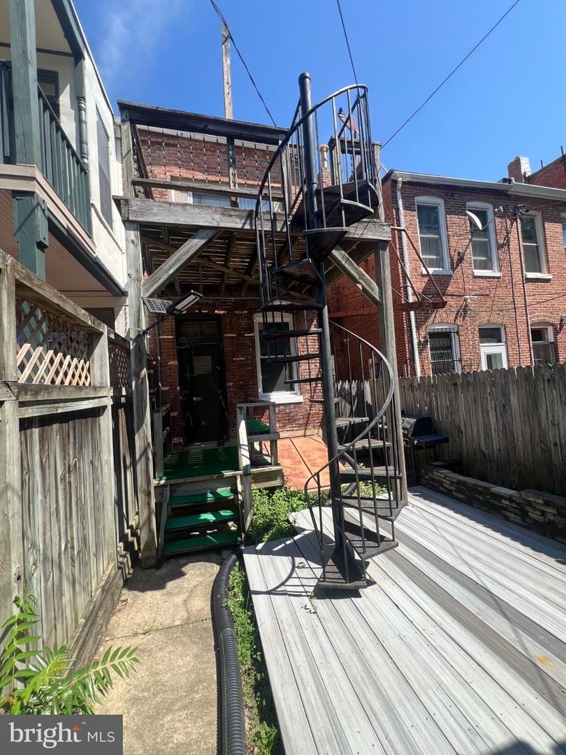 2014 Park Ave Property Photo 5