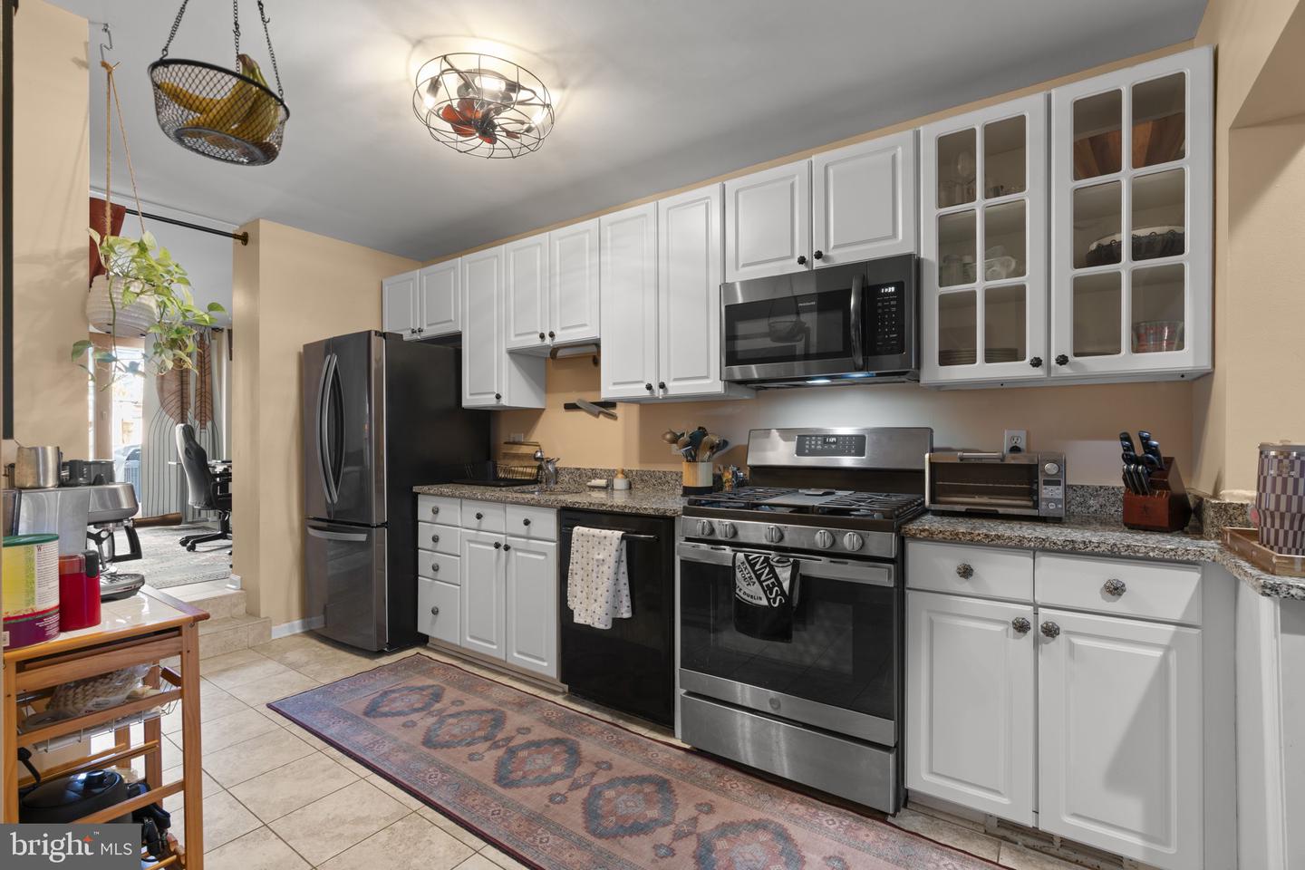 1702 Jackson St Property Photo 11